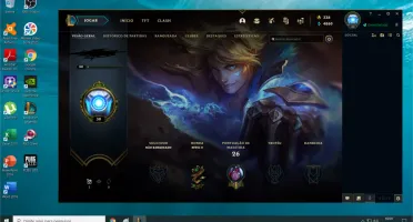 Conta LoL nível 30 com melhor de 10 para jogar 28 C/ 10 skin