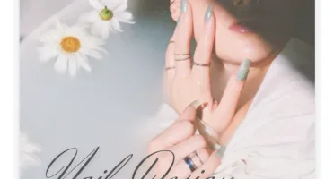 templates editáveis de manicure no Canva: