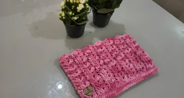 Necessaire de crochê rosa - 24x16x1cm