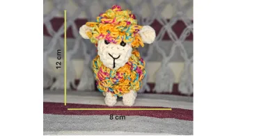 Mini Carneirinho Fofo Colorido, feito a mão em croche