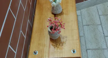 Estante sapateira em pinus com 2 prateleiras
