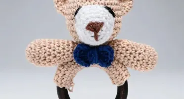 Chocalho Ursinho Gravata Amigurumi