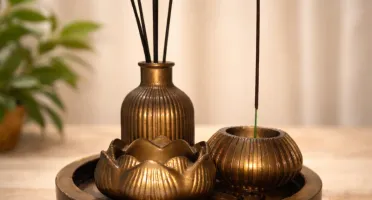 Conjunto Incensário Golden com 4 peças