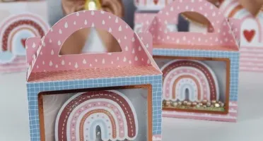 Caixa Surpresa Arco-Íris Boho com Visor
