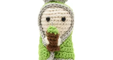 Mini Nossa Senhora do Chimarrão em amigurumi