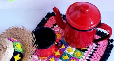 Toalhinha de Crochê Festa Junina