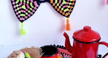 Toalhinha de Crochê Festa Junina
