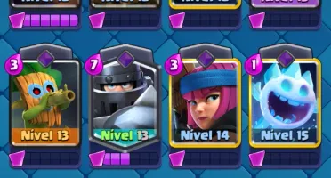 Vendo conta dó clash Royale antiga é bem gemada
