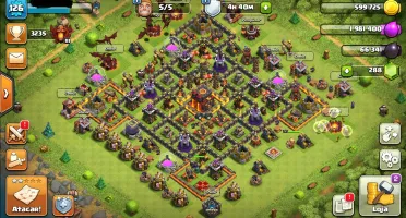 Vila clash of clans CV10