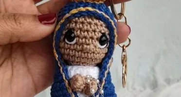 Chaveiro Nossa Senhora Aparecida em Crochê