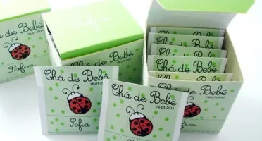 Casa com cerca, teto removivel, suporte para sache de...