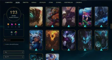 Conta unranked com 123 skins e TODOS os champs