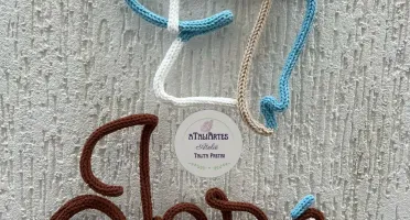 Nome personalizado com Cavalinho de Tricotin