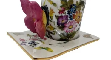 Xícara de Porcelana com Pires - Borboleta e Ouro