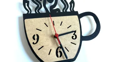 Relógio Xícara de Café em MDF 30 x 26 cm