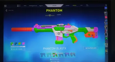 Conta Valorant com várias skins e rank de ato Imt2