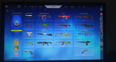 Conta Valorant com várias skins e rank de ato Imt2