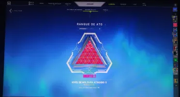 Conta Valorant com várias skins e rank de ato Imt2