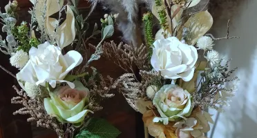 Arranjo com flores desidratadas - Ambar