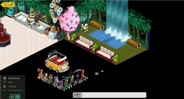 CONTA HABBO COM MOBS BONS E VISUAIS RAROS