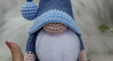Gnomo em Crochê