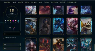 Unranked com 70 Champs e 38 Skins ( MID / ADC )