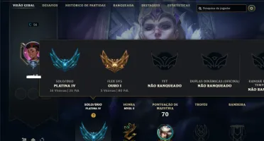Platina 4 com 50 Champs e 17 Skins + 2 Fragmentos
