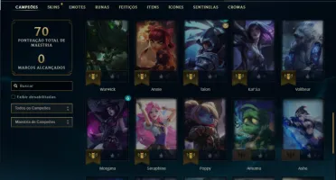 Platina 4 com 50 Champs e 17 Skins + 2 Fragmentos