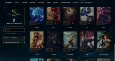 Platina 4 com 35 Champs e 7 Skins