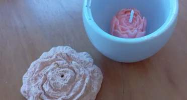 Bowl Azul com Tampa de Flor Peônia em Cimento