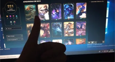 Conta ex Platina4 hoje em dia UNRANKED pois nao jogo mais.
