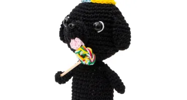 Cachorro Preto Numquiditu em Amigurumi