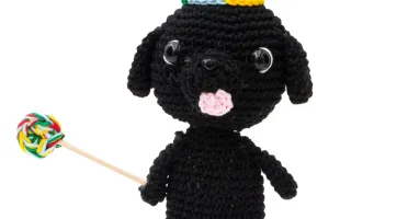 Cachorro Preto Numquiditu em Amigurumi
