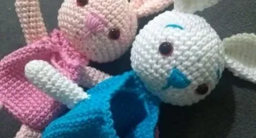 Coelhinha Amigurumi