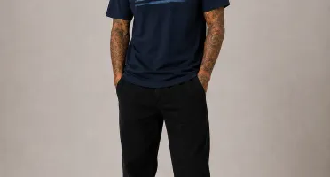 Camiseta Azul Marinho Punch