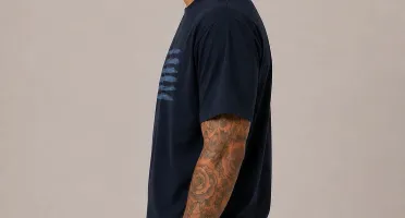 Camiseta Azul Marinho Punch