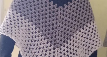 Poncho de crochê