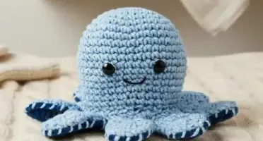 Polvo Reversível Humor Azul Amigurumi