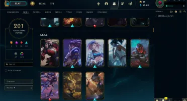 Conta LOL recheada - 201 skins - Platina