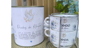 Torre com 2 Xícaras Personalizadas