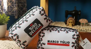 Necessaire Personalizada Box Média
