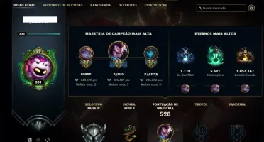 Conta prata 4 com 125 skins e 145 champs