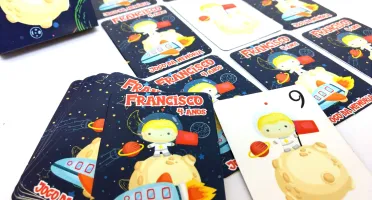 Jogo da Memória Astronauta 9 Pares com Caixa