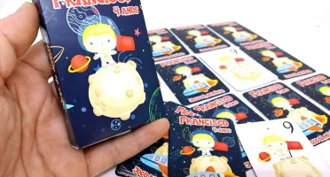 Jogo da Memória Astronauta 9 Pares com Caixa