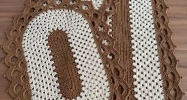 🌸 Jogo de Crochê Artesanal – Delicadeza e Elegância para su