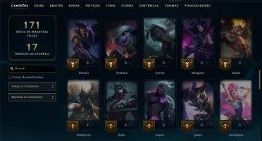 Platina 4 com 70 Champs e 8 Skins