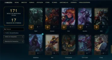 Platina 4 com 70 Champs e 8 Skins