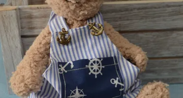 Ursinho Teddy Marinheiro com Macacão Saruel