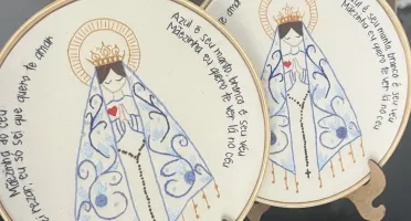 Mãezinha do Céu- bordado em bastidor