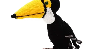 Tucano em amigurumi